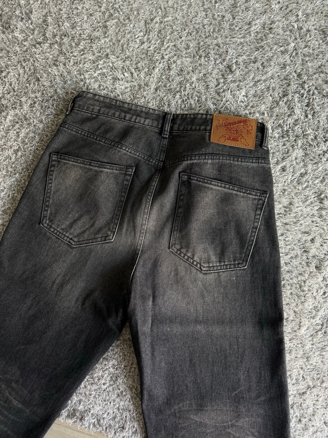 쿠어 더스티 엠보 워시드 데님 팬츠 상품이미지4