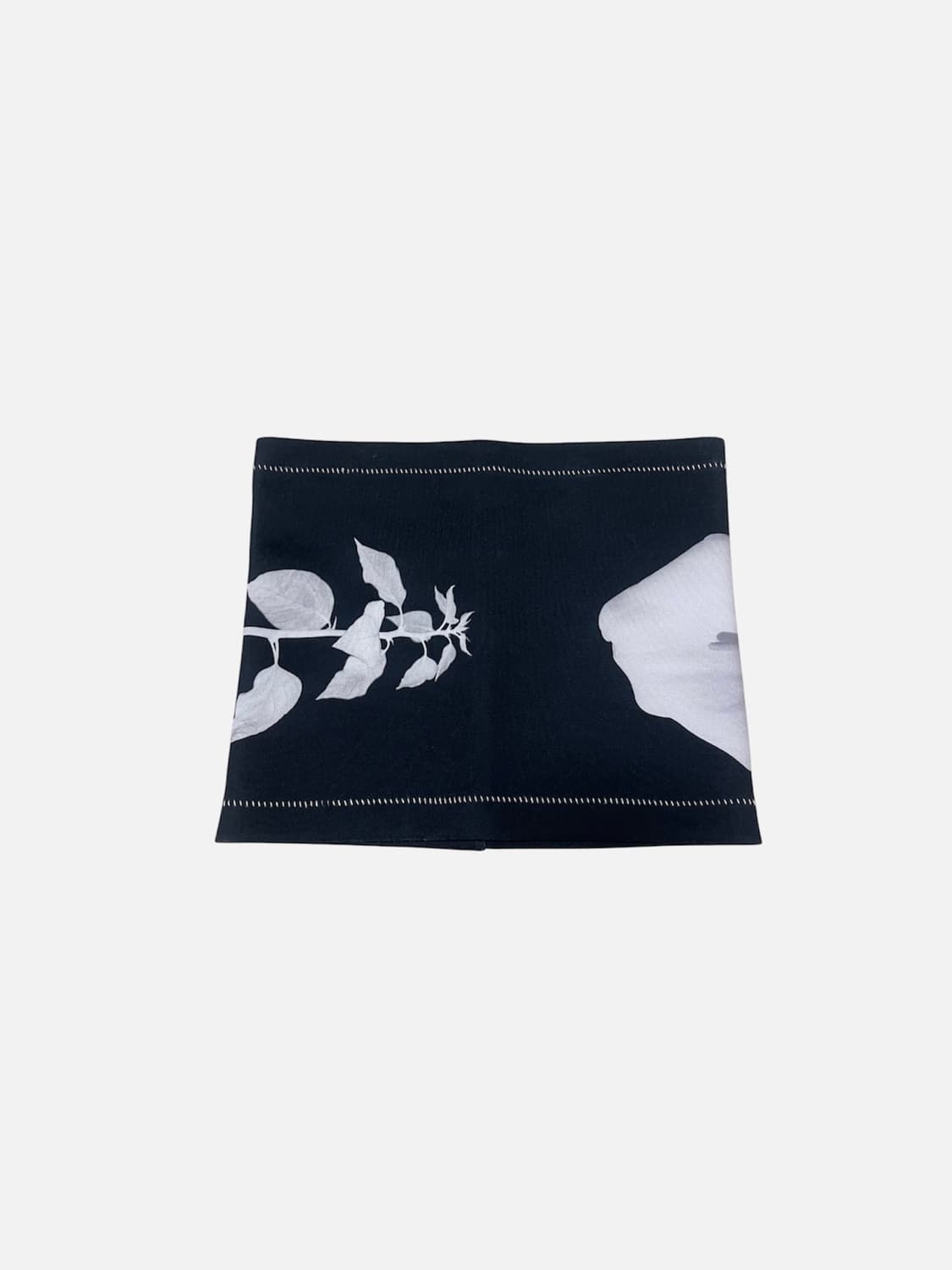 YUSE Graphic Tube Top 상품이미지1