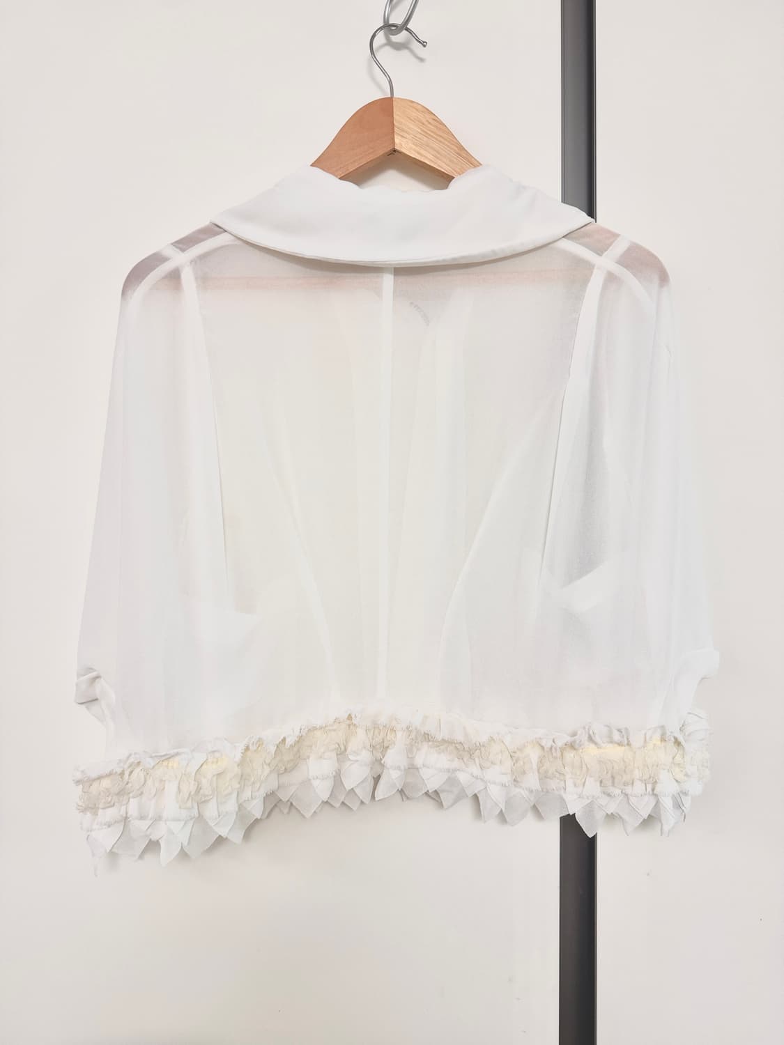 Comme des garcons 화이트 러플 블라우스 m 상품이미지2