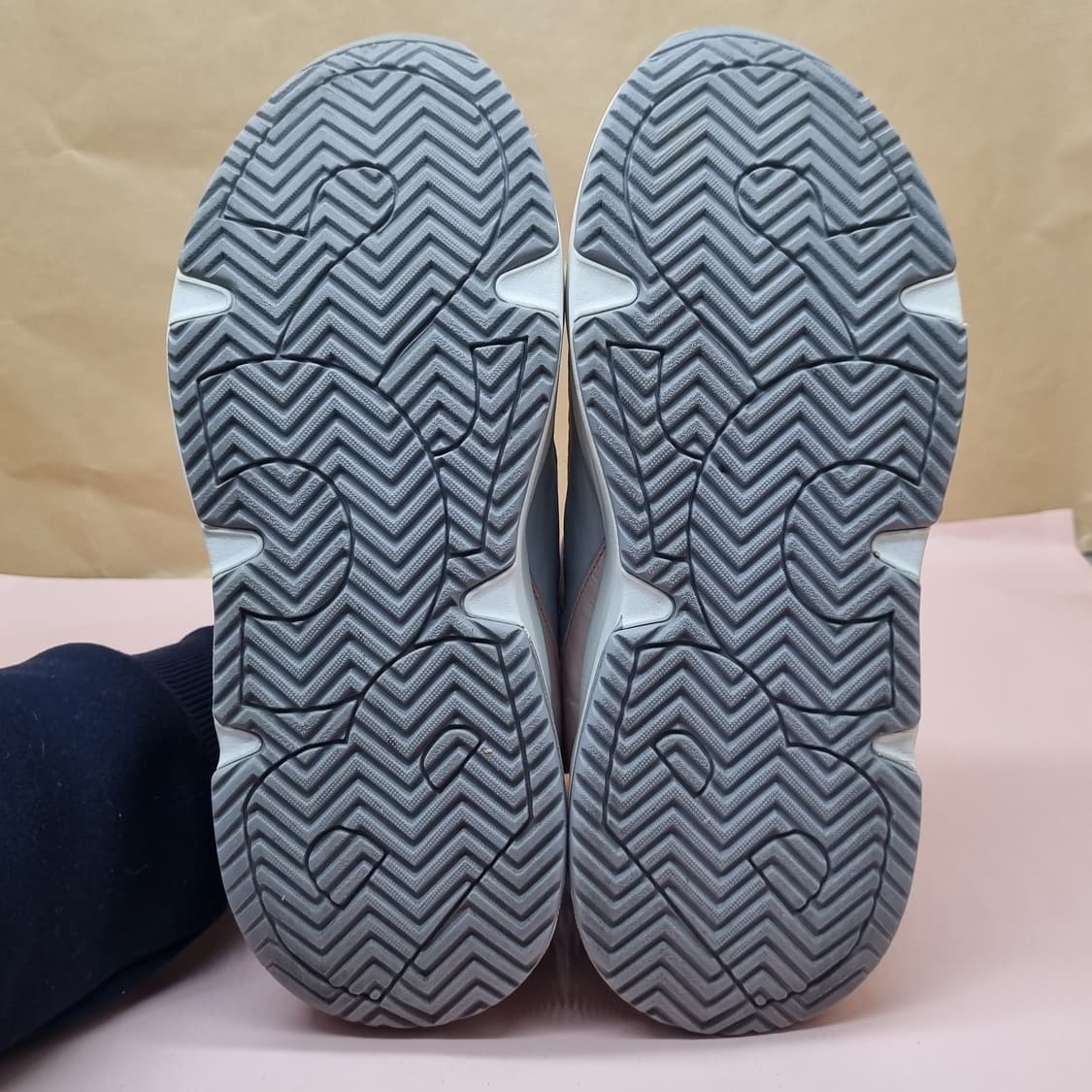 슈콤마보니 풀문 키높이운동화 250 굽8 상품이미지3