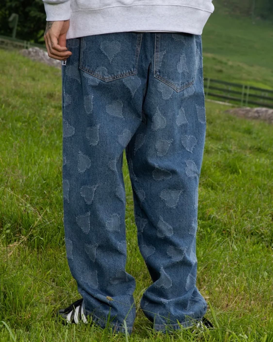 엑스톤즈 하트 데미지 밴딩 데님 팬츠 (BLUE) 상품이미지4