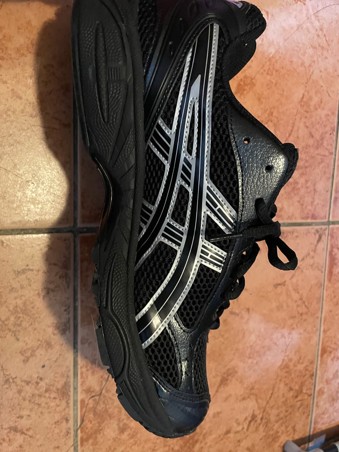 아식스(asics) 젤카야노 14 블랙 퓨어 실버 280 팝니다 상품이미지2