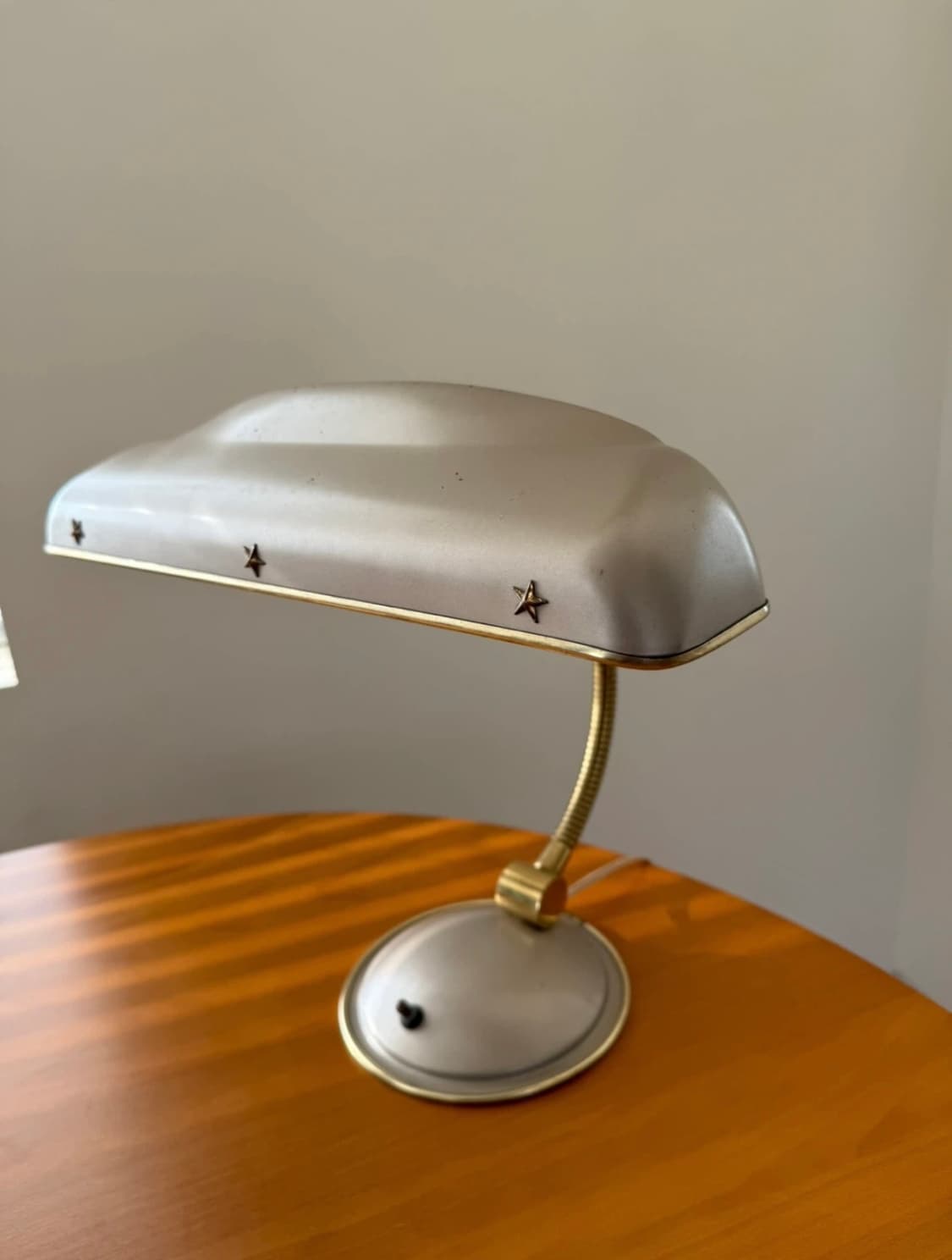 80년대 빈티지 조명 (브라운골드, 별문양) 상품이미지1