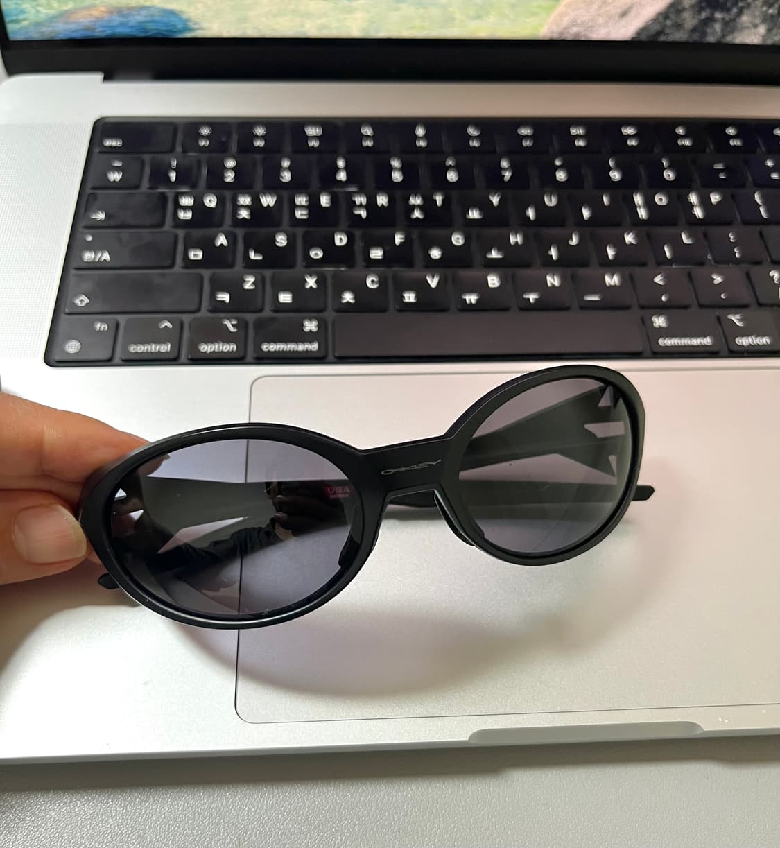 오클리 아이자켓 선글라스 블랙 상품이미지2