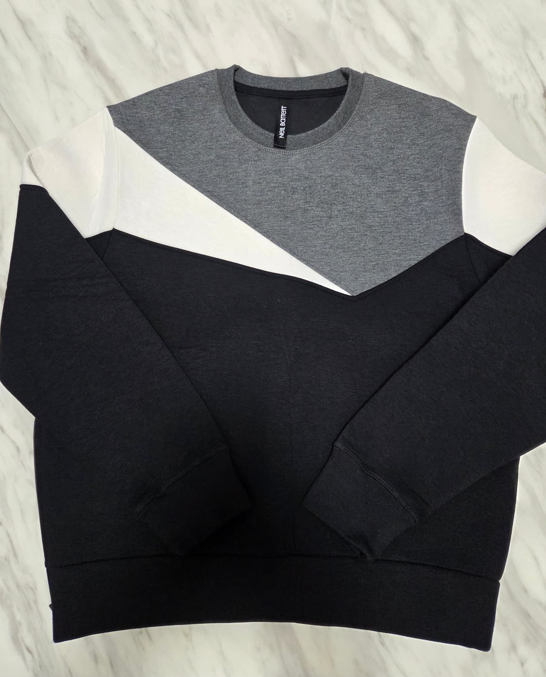 닐바렛 사이드 지퍼 네오프렌 맨투맨 상품이미지1