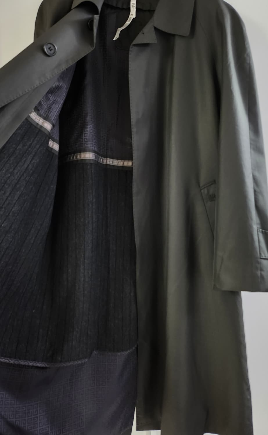 지방시 트렌치코트 남성 실크 트렌치코트  상품이미지2