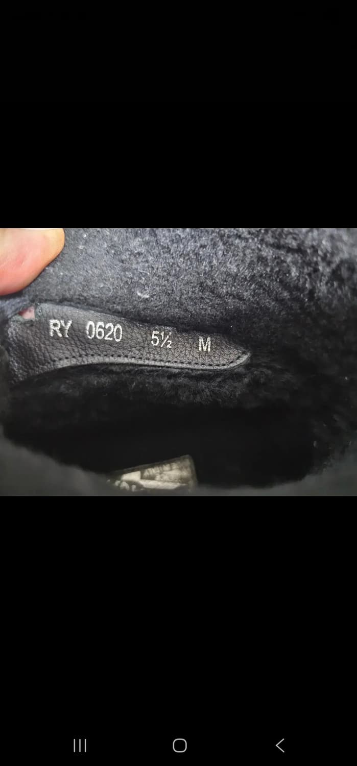 명품 페레가모 겨울용 여성 퍼 스니커즈 230 상품이미지7