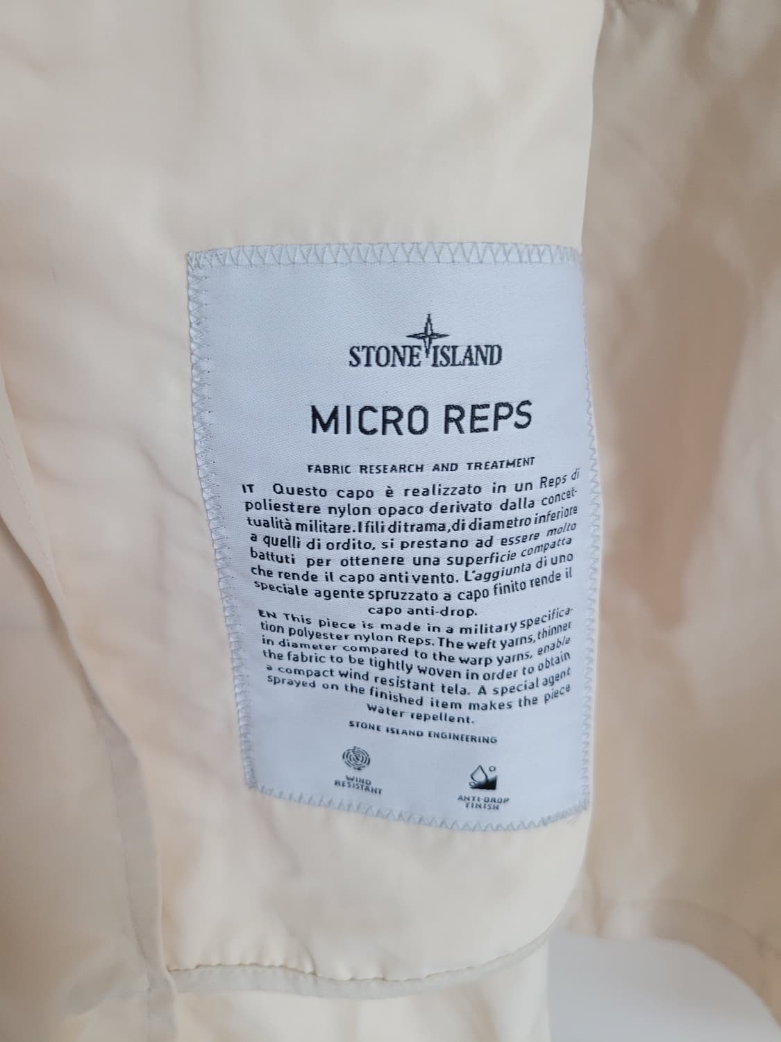 XL 스톤아일랜드 마이크로랩스 코트  상품이미지5