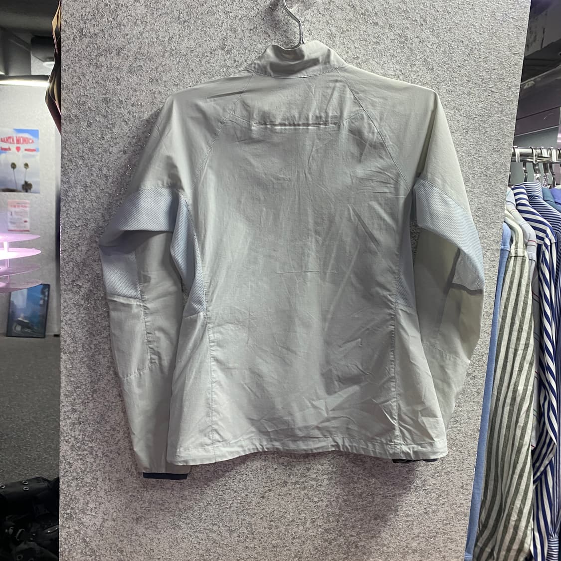 아크테릭스 나일론 윈드러너 B4464 상품이미지4