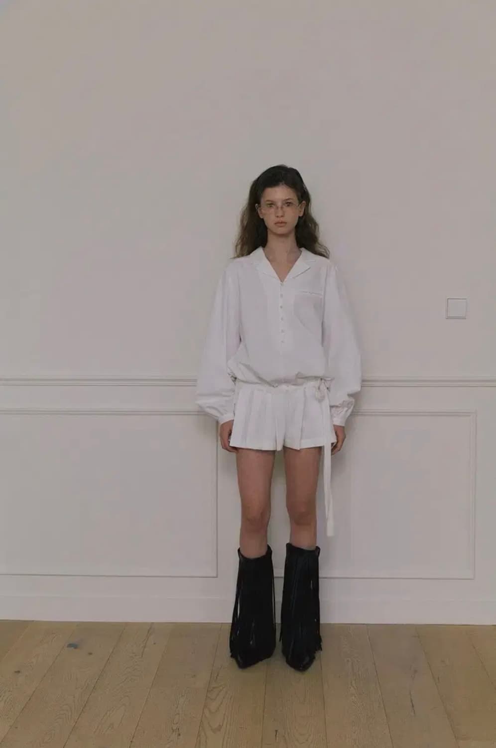 오버듀플레어 TAILORED PLEATS JUMPSUIT_WHITE 상품이미지2
