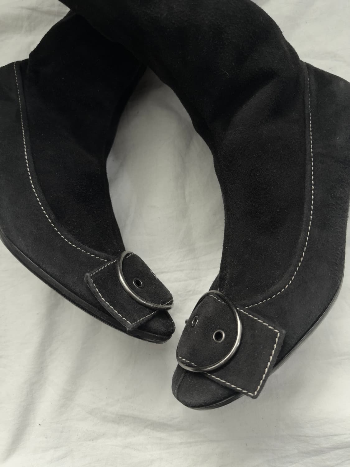 미우미우 프런트버클 스웨이드 롱부츠 상품이미지2