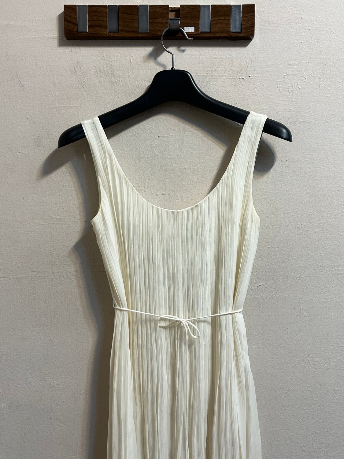 버버리 브릿 실크 플리츠 미디 드레스 상품이미지2