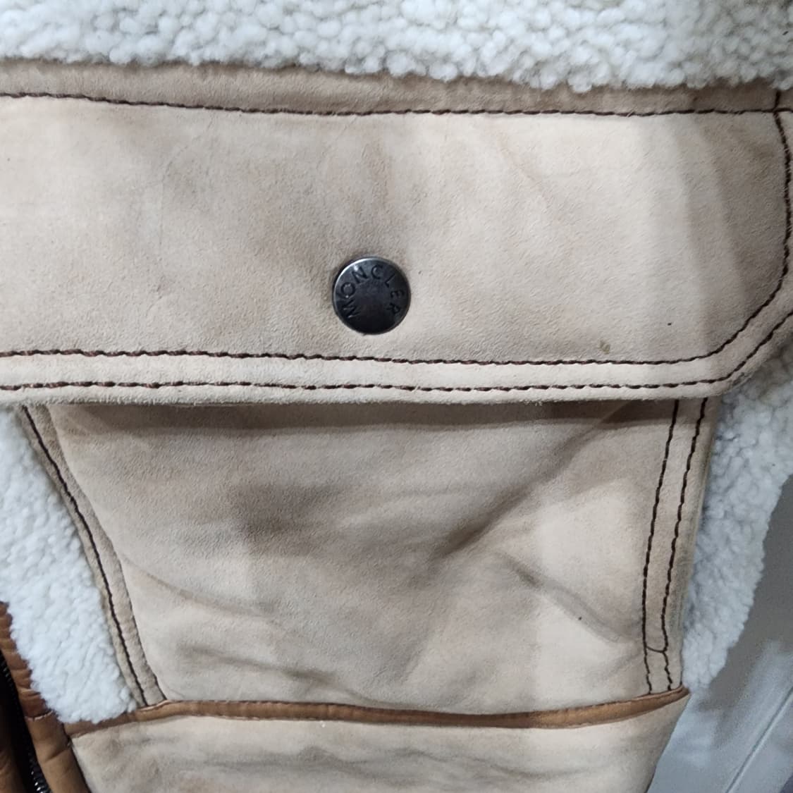 몽클레어 들라그랑쥬 레더 패딩 5사이즈 상품이미지3