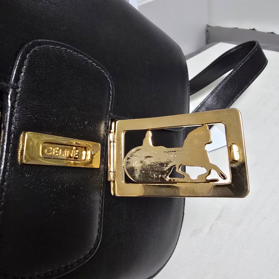 셀린느 마차백 상품이미지4