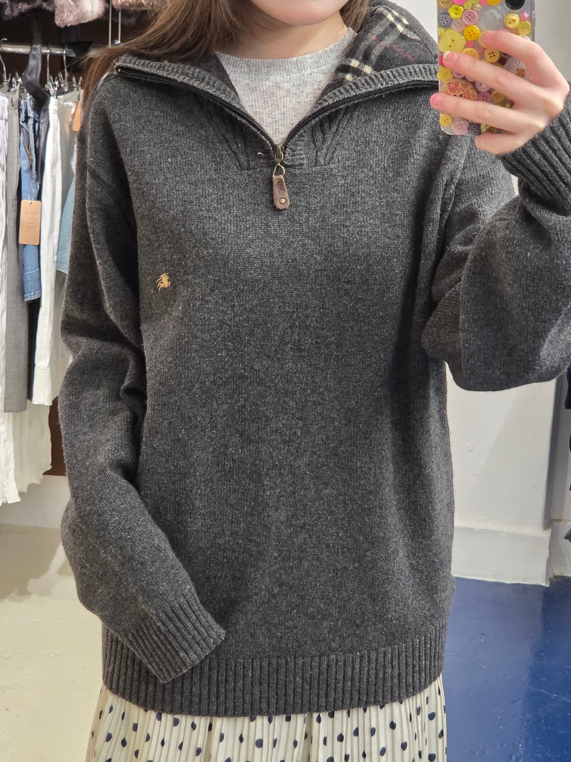 Burberry 버버리 하프집업 기마로고 니트 상품이미지4