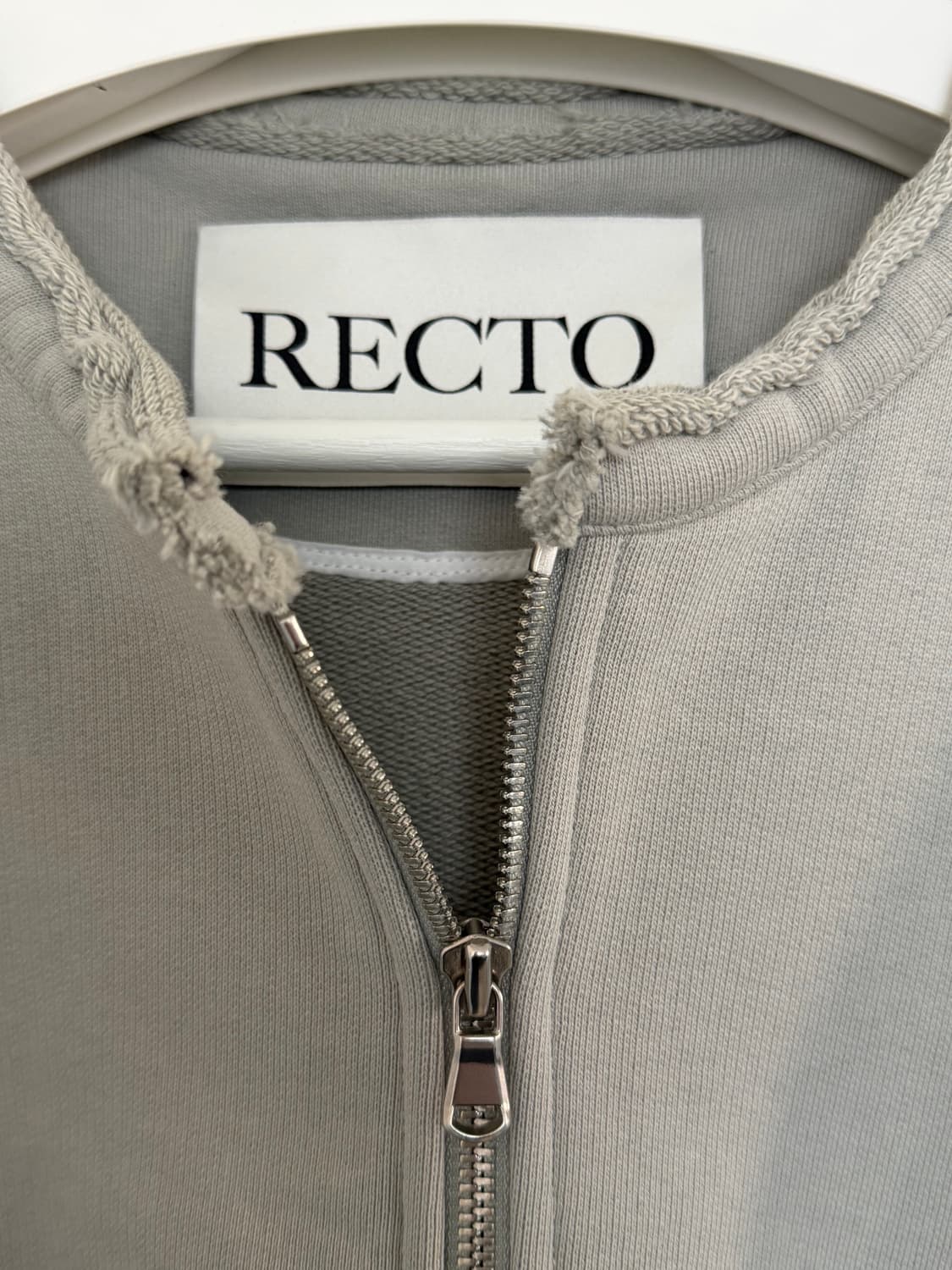 렉토 로우엣지 칼라 하프집업(그레이시카키) 상품이미지3