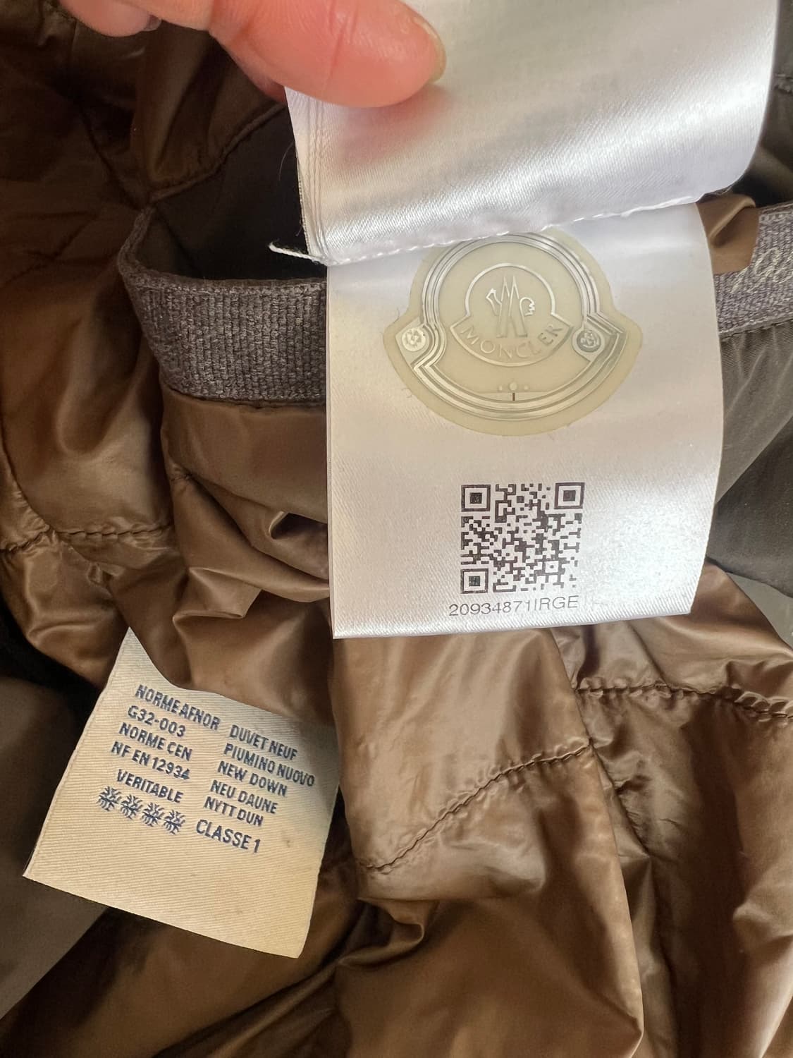 몽클레어 남성 카키 구스다운패딩 후드패딩점퍼 상품이미지10