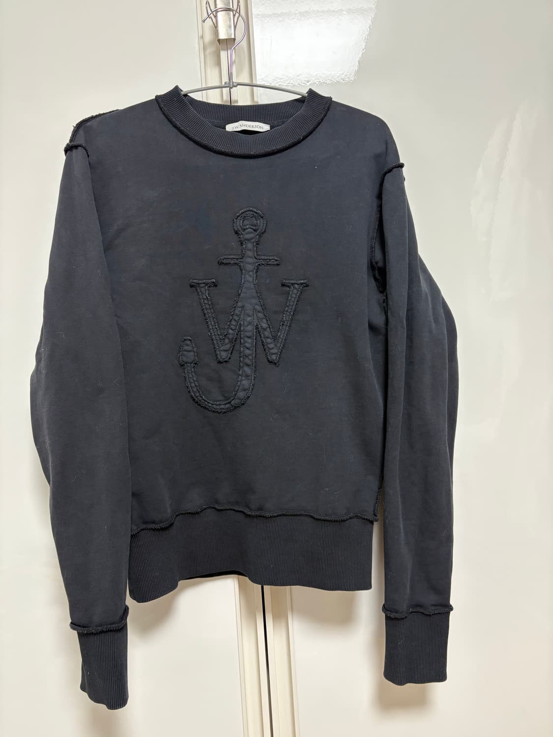 Jw앤더슨 앵커로고 맨투맨  상품이미지1