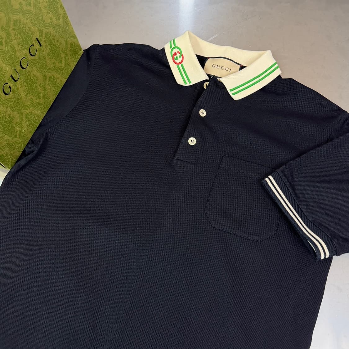 [리오브] 구찌 GG 인터로킹 스트라이프 카라티셔츠 상품이미지3