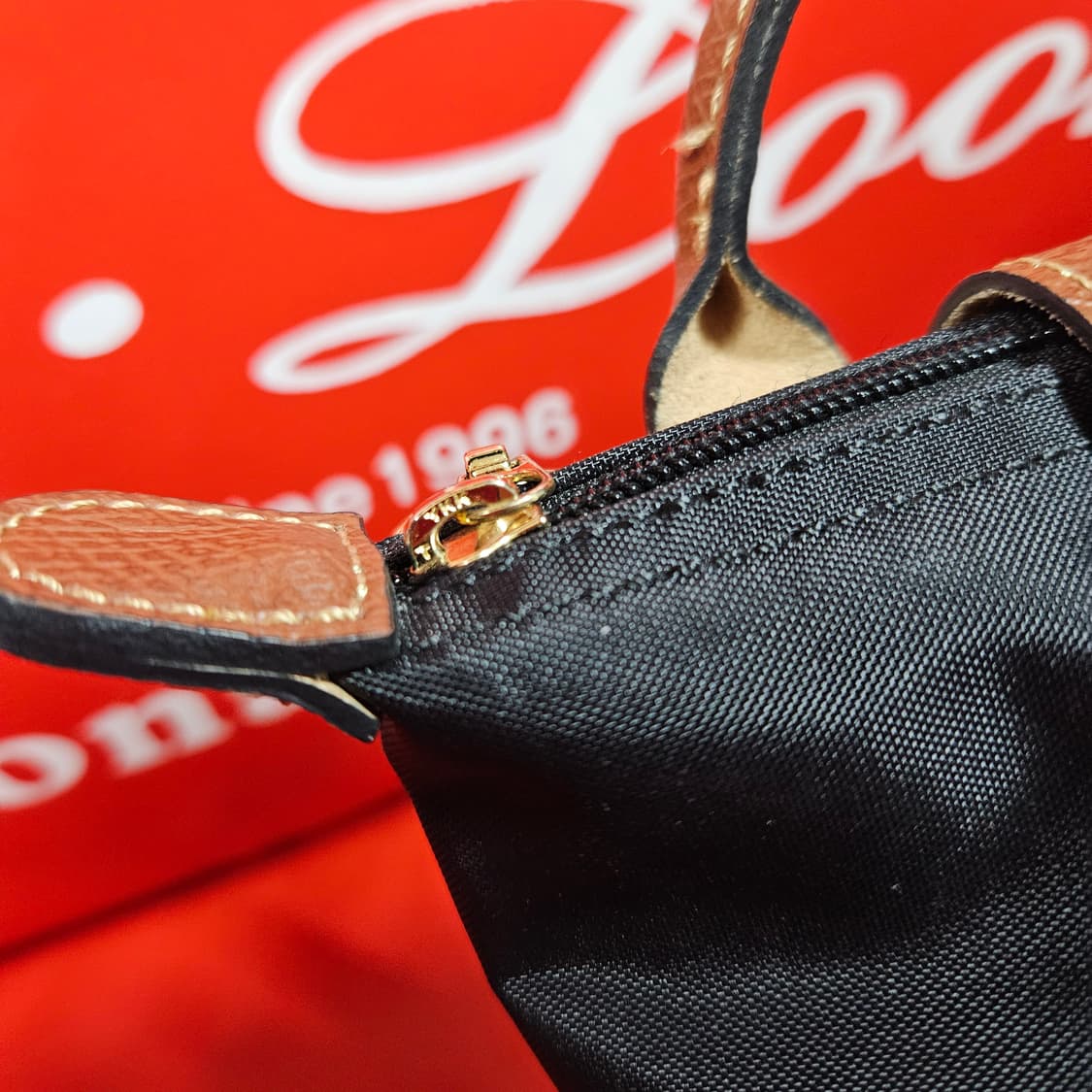 롱샴 플리아쥬 핸들 파우치백 20 x 10 x 5 size 상품이미지6