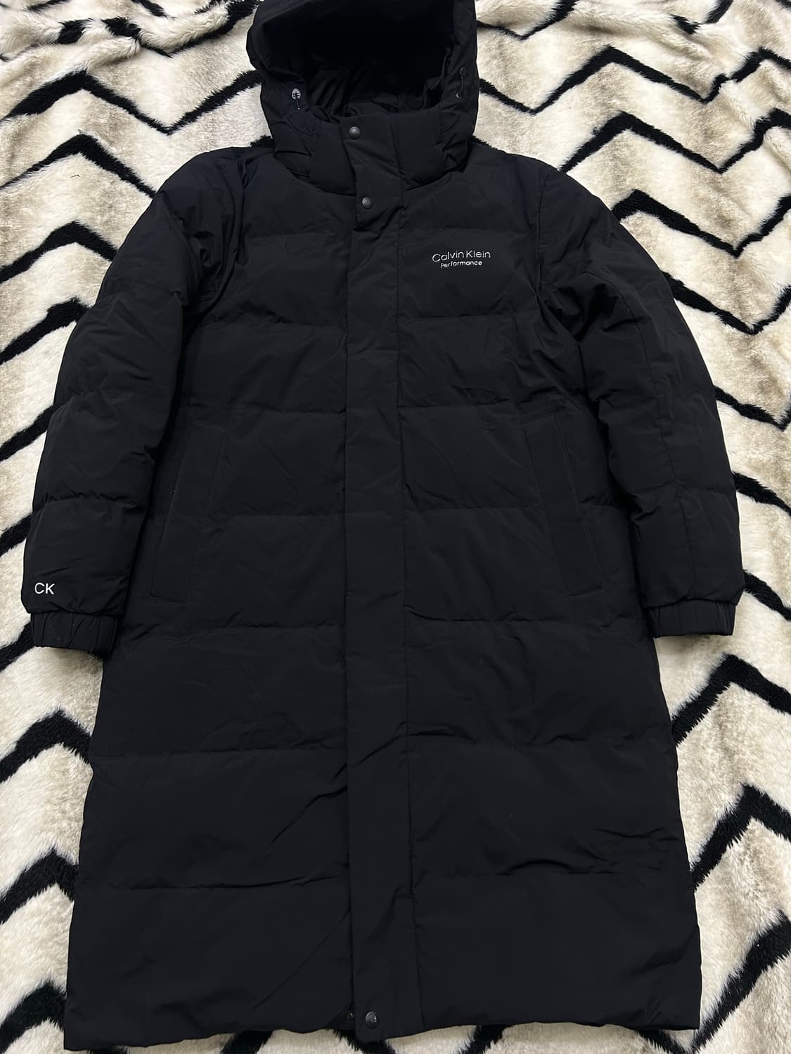 [L]켈빈클라인 퍼포먼스 후드 롱패딩/블랙 상품이미지3