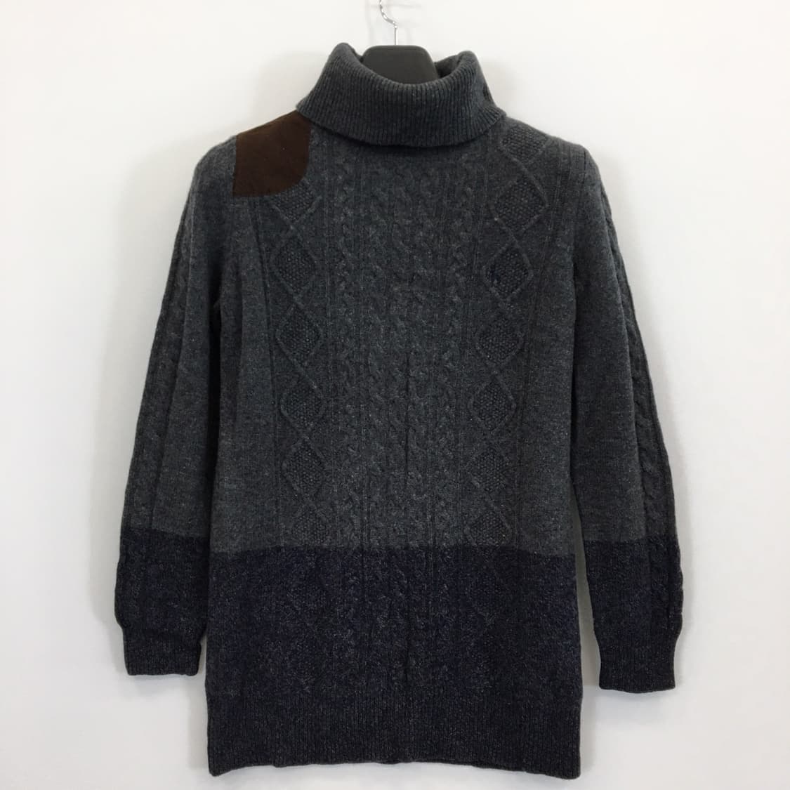 헤지스 캐시미어 케이블 폴라니트 85  상품이미지1