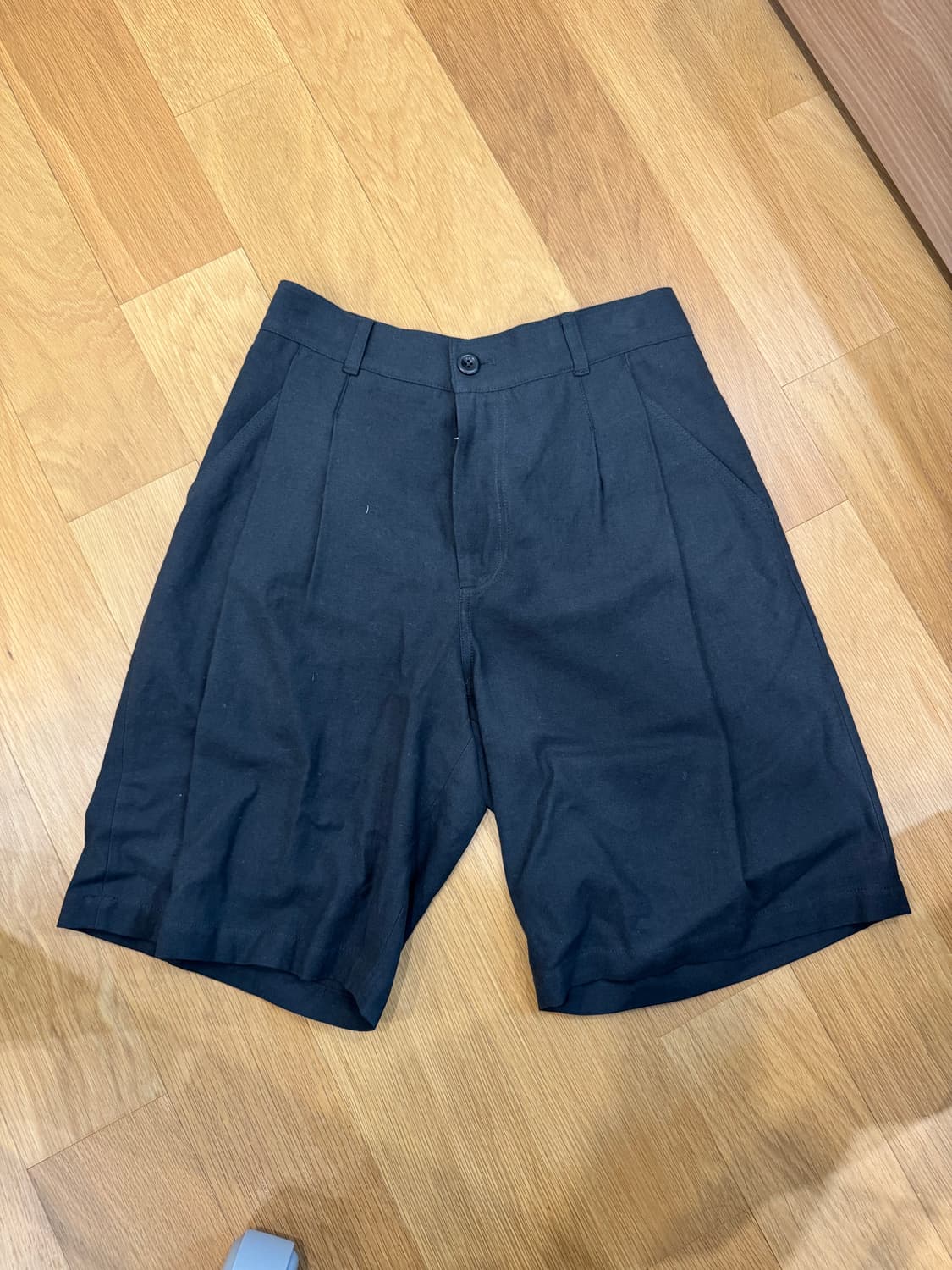 46) 퍼스트플로어 린넨 버뮤다 블랙 상품이미지2