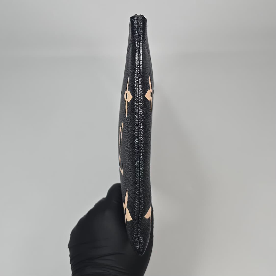 루이비통 바이컬러 앙프렝뜨 클러치백 상품이미지4