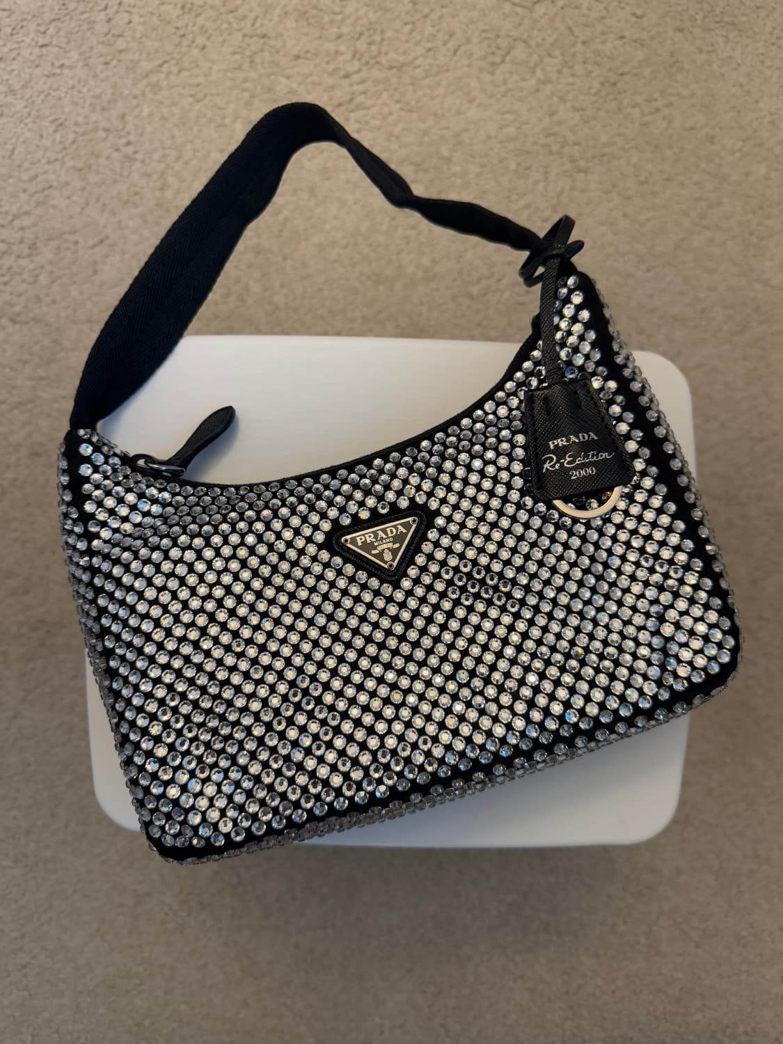 프라다 크리스탈 미니백 상품이미지2