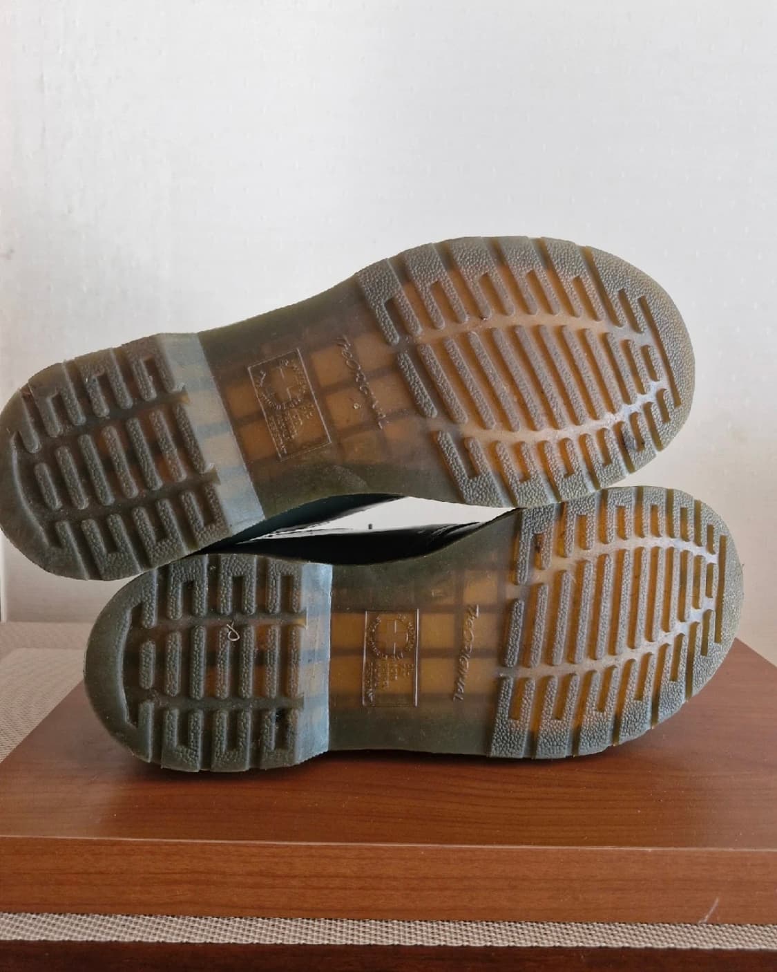 닥터마틴 1461W 유광 uk7 260  상품이미지4