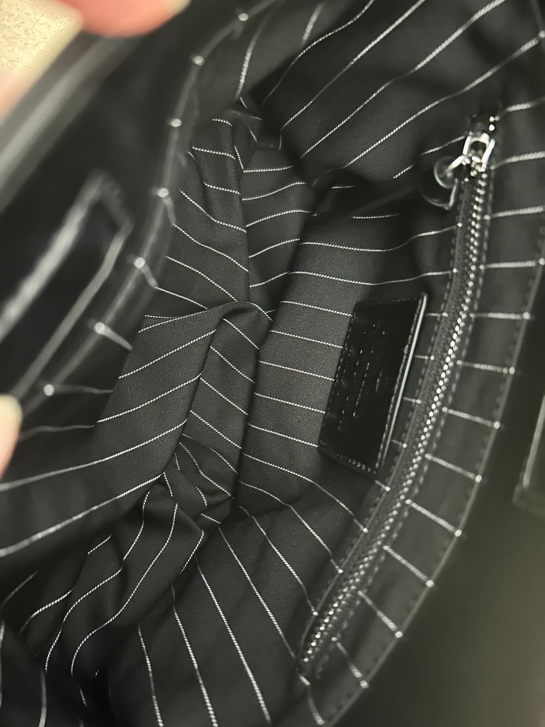 비비안웨스트우드 숄더백 블랙 상품이미지4