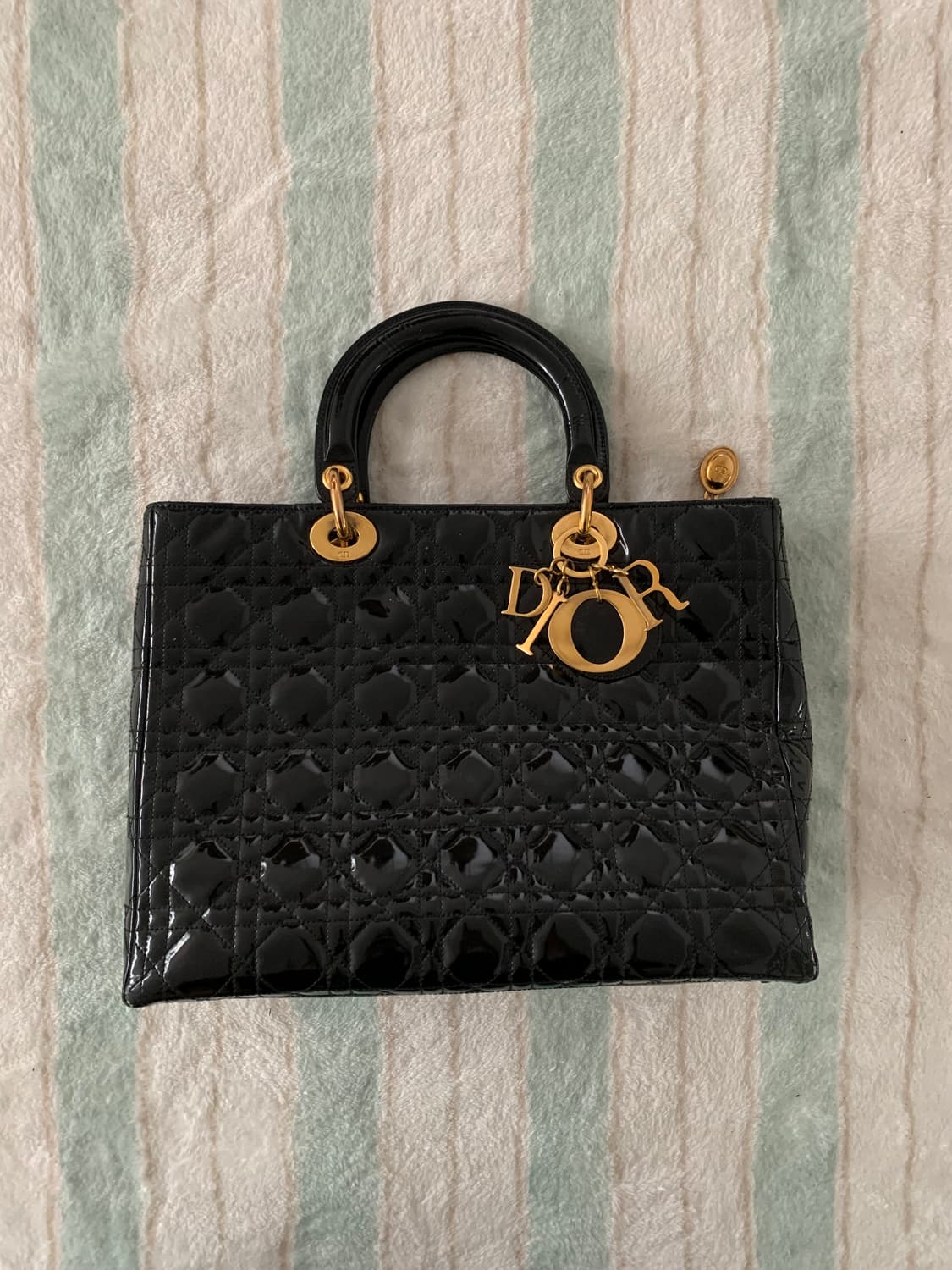 디올 레이디디올백 라지 정품  상품이미지1