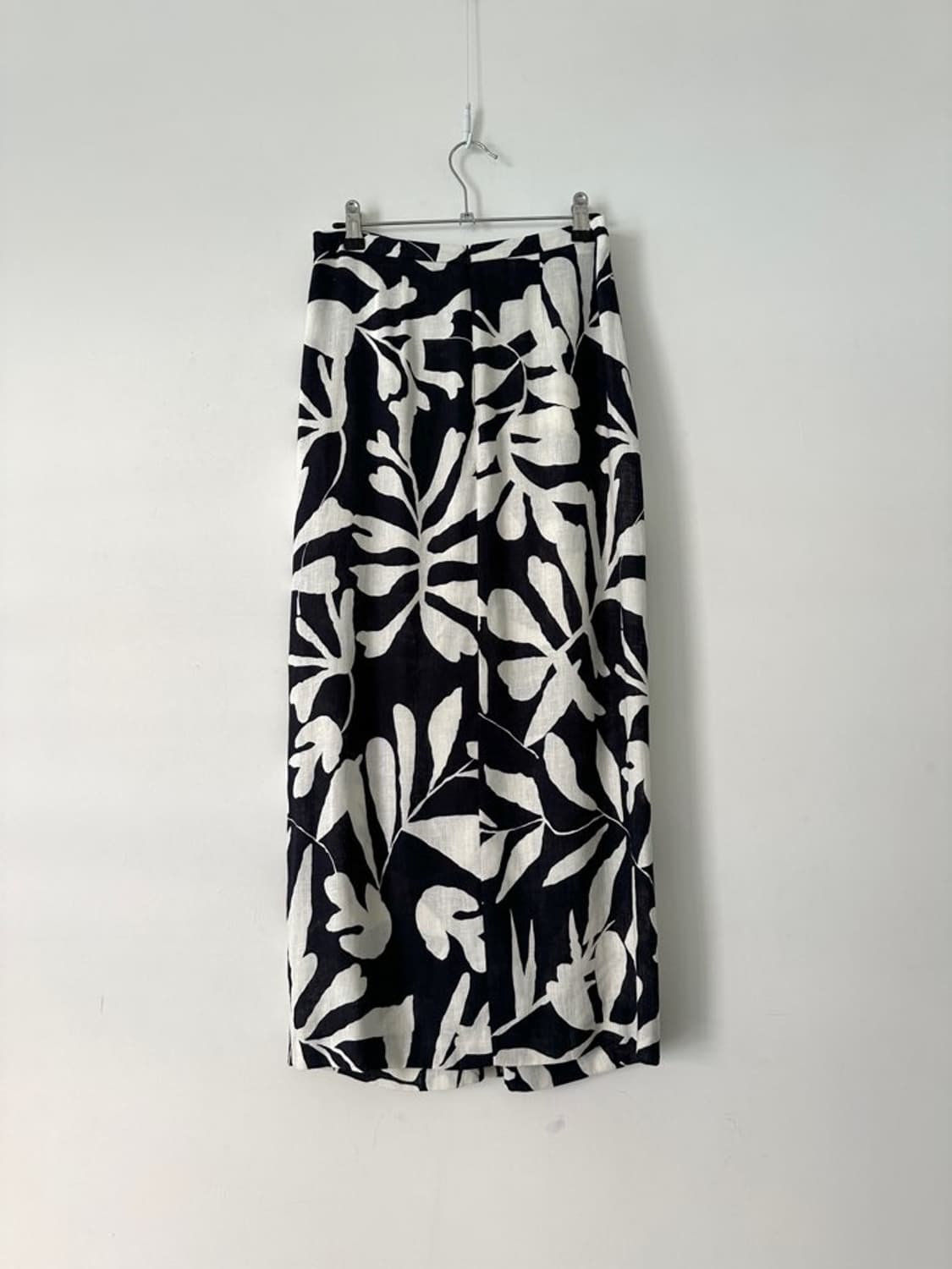 MASSIMO DUTTI leaf pattern twist skirt 상품이미지5