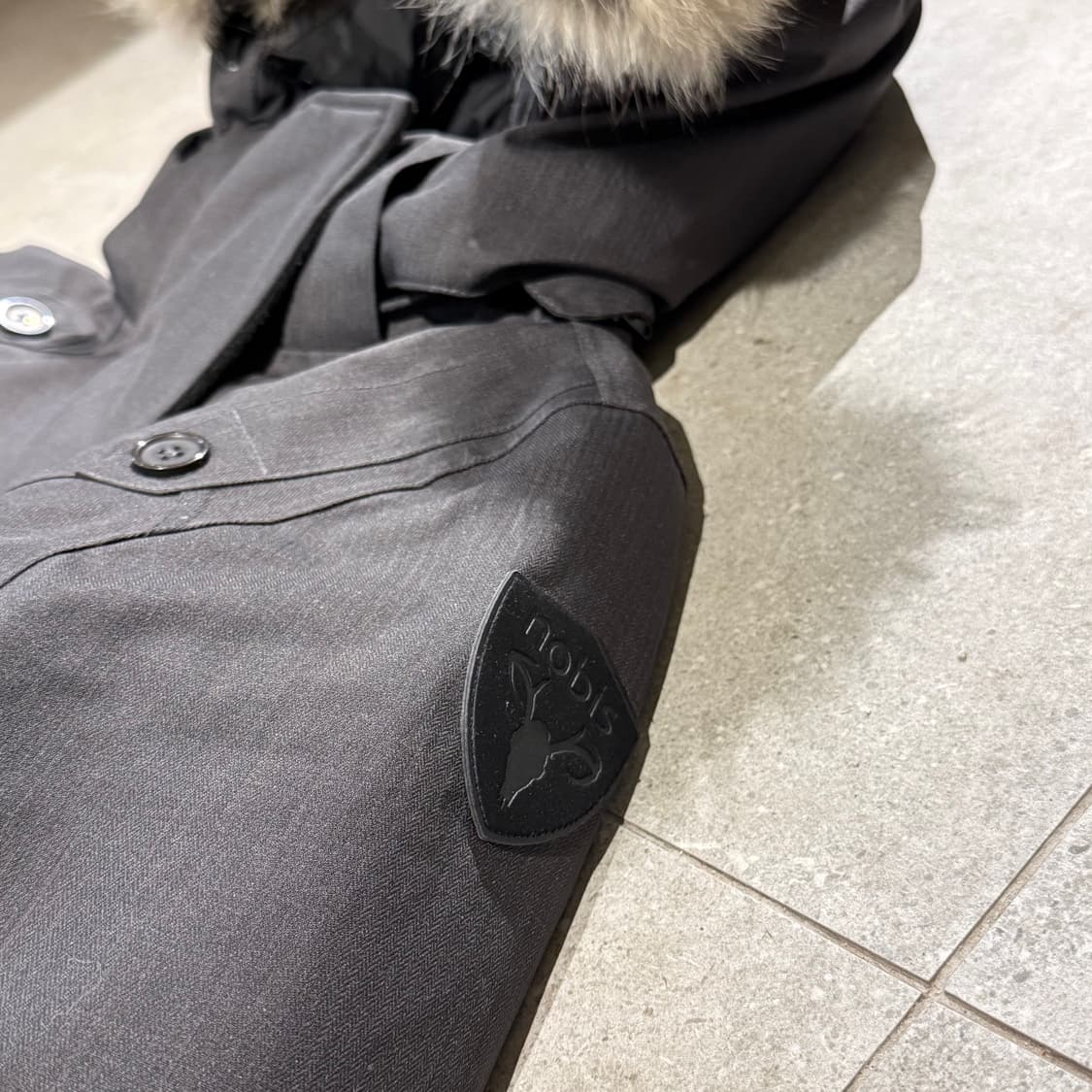 노비스 메리데스 다운패딩 M 상품이미지3