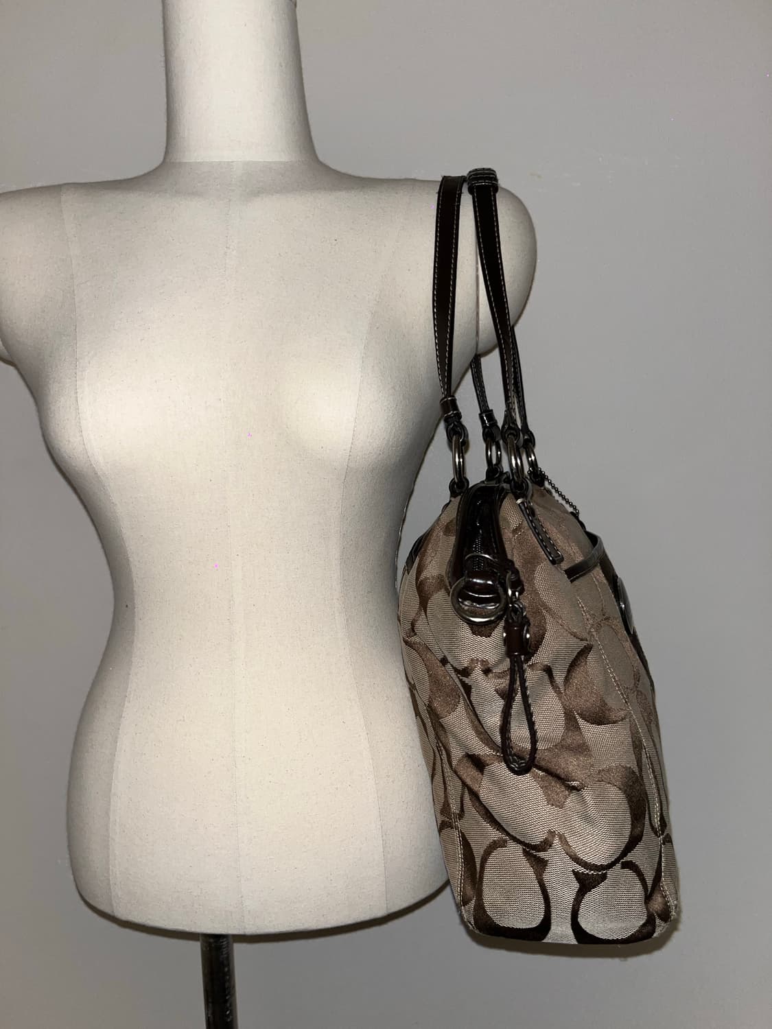 🎉BLACK FRIDAY🎉 Coach basic bag 상품이미지7