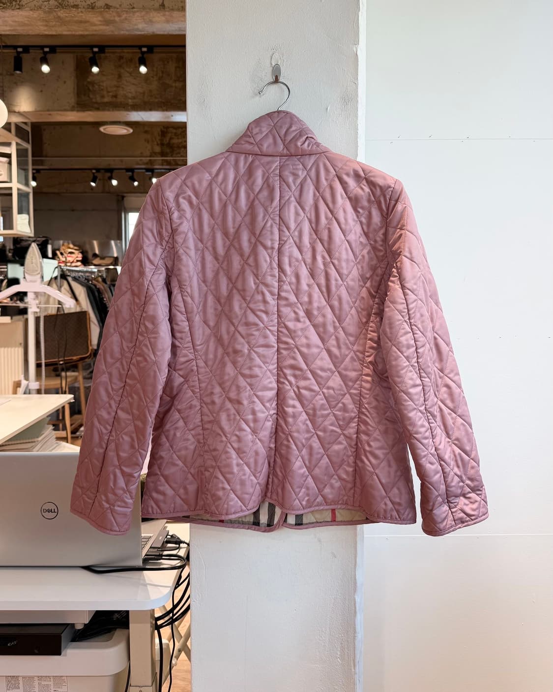 버버리 핑크 퀼팅 자켓  상품이미지7