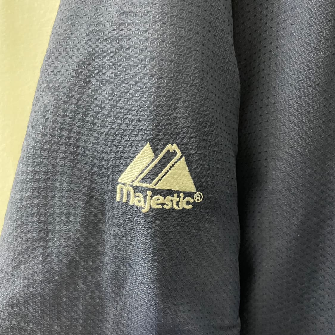 마제스틱 배색 집업자켓 상품이미지5