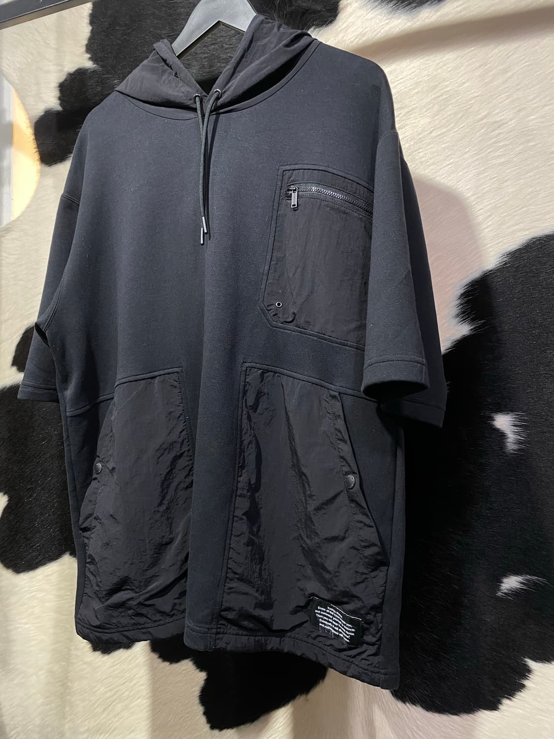 Gu x undercover 나일론 배색 반팔후드티 상품이미지3