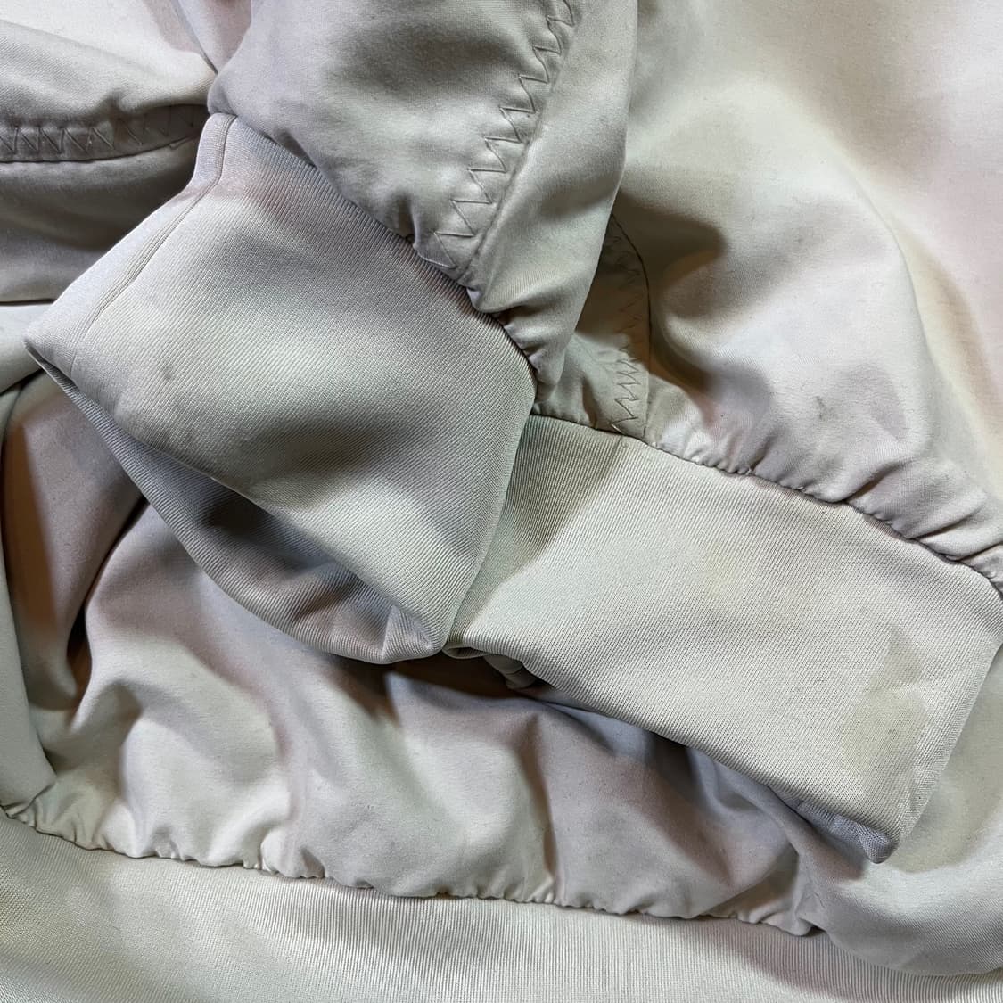 아디다스 삼각로고 아노락 상품이미지7