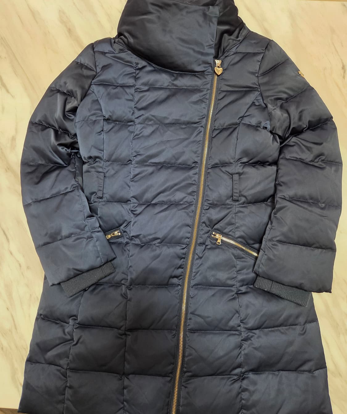 아르마니 여성 패딩 상품이미지1