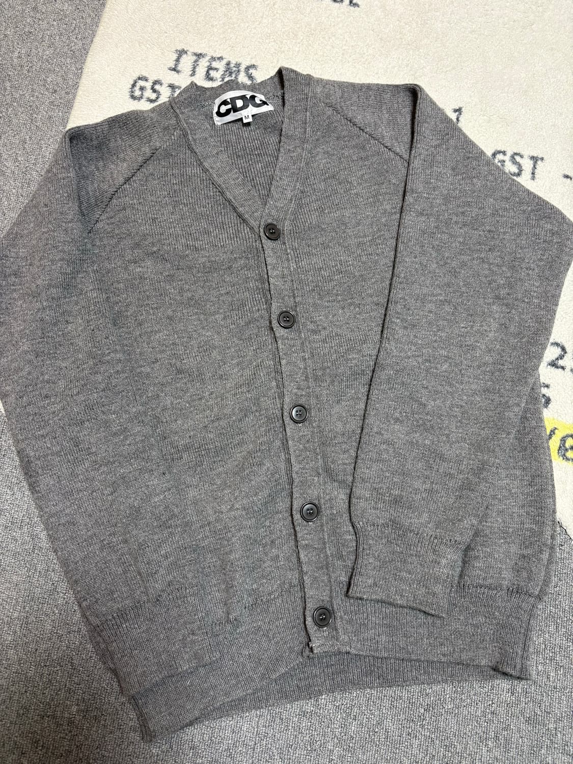 CDG V-Neck School Cardigan Grey 상품이미지3