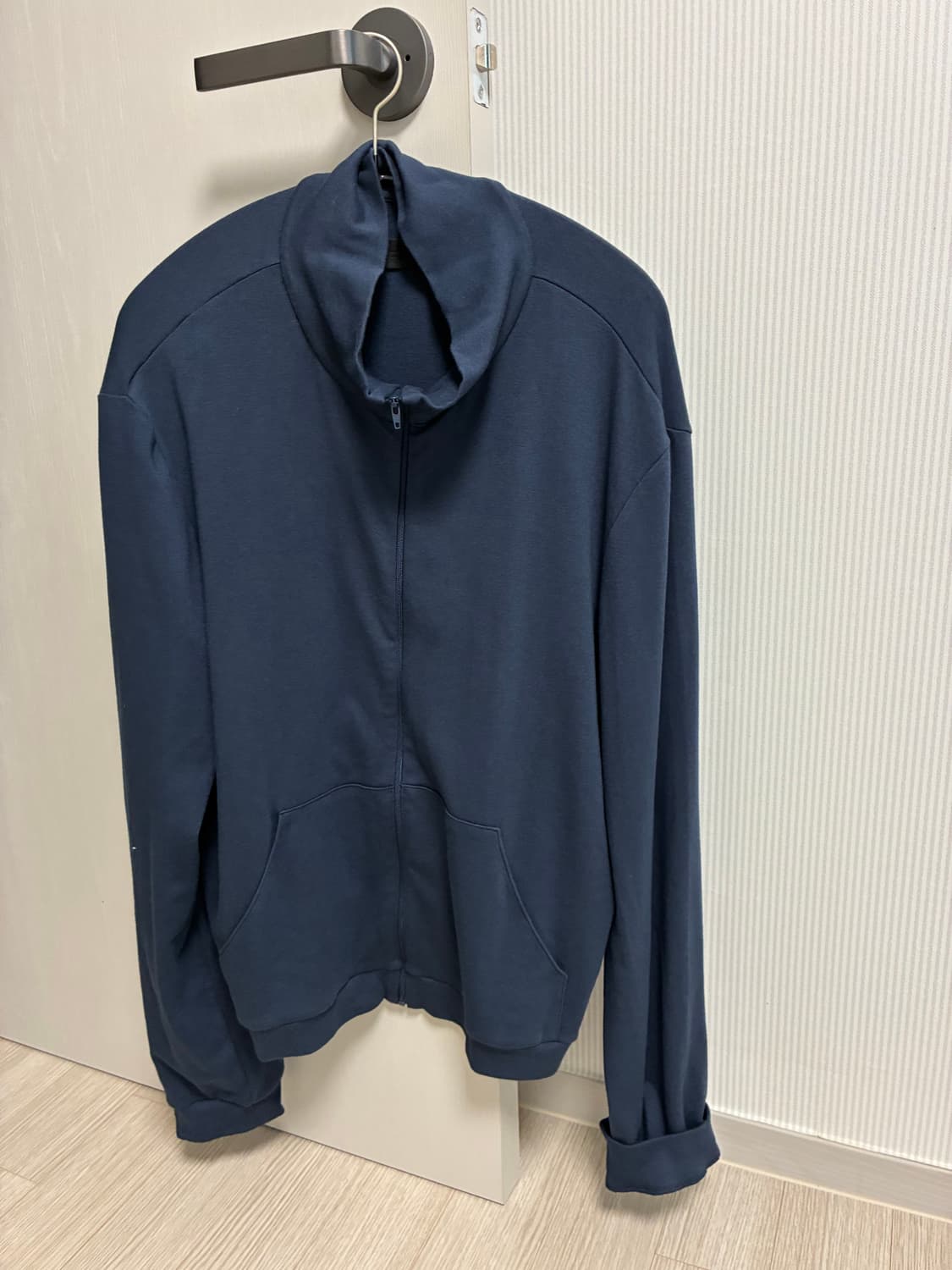 [2] 머듈 넥 집업 네이비 mudule 상품이미지2