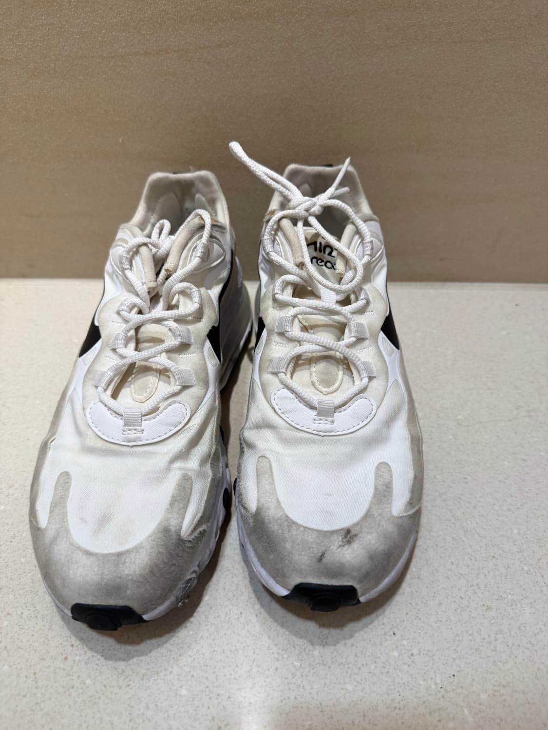 나이키 에어맥스 245 리액트 운동화 러닝화 헬스 피트니스 스니커즈 아디 상품이미지1