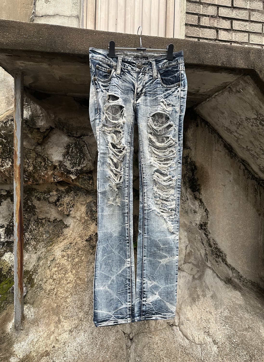 NONE vintage washing destroyed jeans 상품이미지1