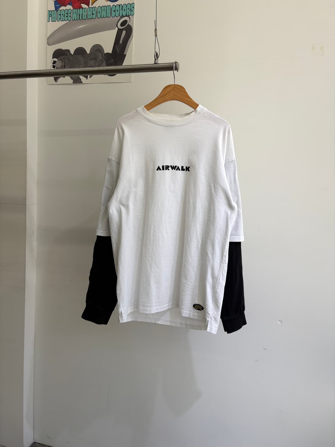 AIR WALK 롱슬리브 상품이미지1