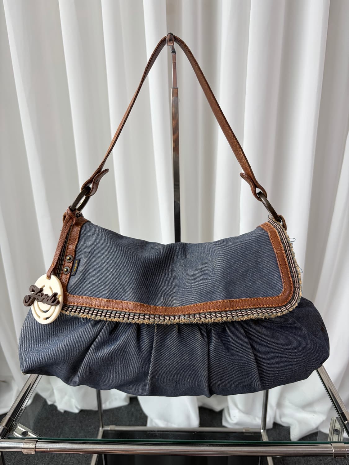 펜디 데님 셰프 바게트백 상품이미지2