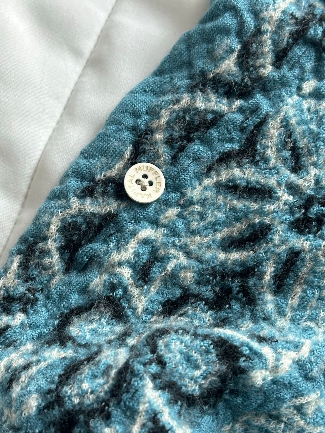 캐피탈 축융 머플러. 상품이미지2