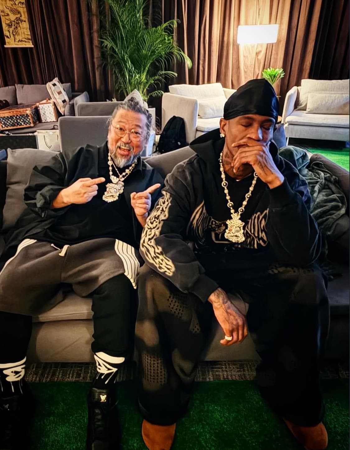 트래비스 스캇 머천 후드 상품이미지1