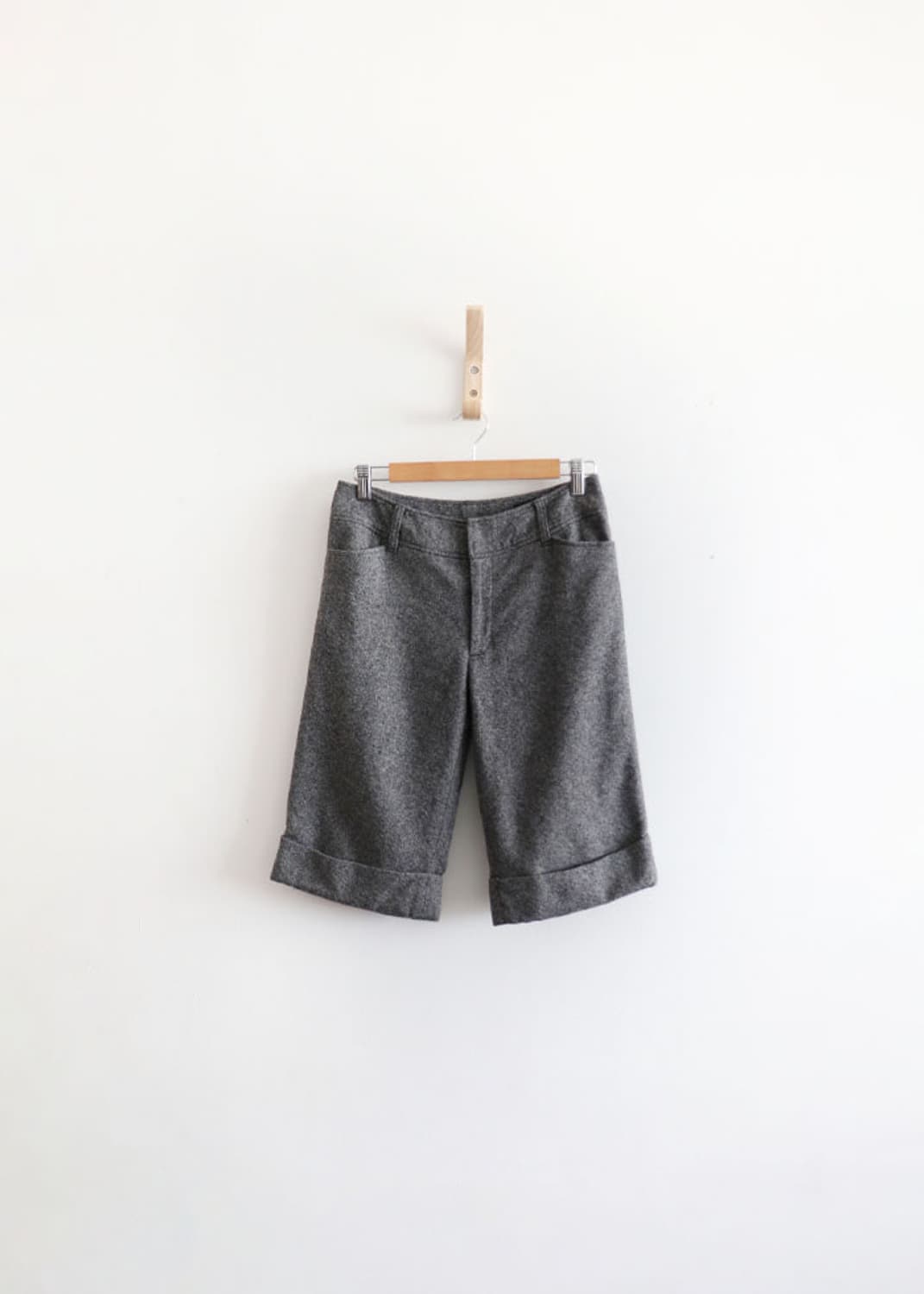 Reflect gray classic wool half pants 상품이미지1