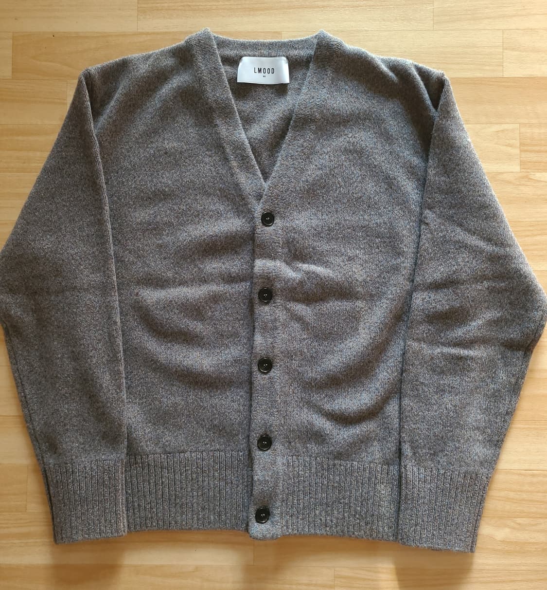 엘무드 휘황 세미오버 가디건 브라우니 44 상품이미지1